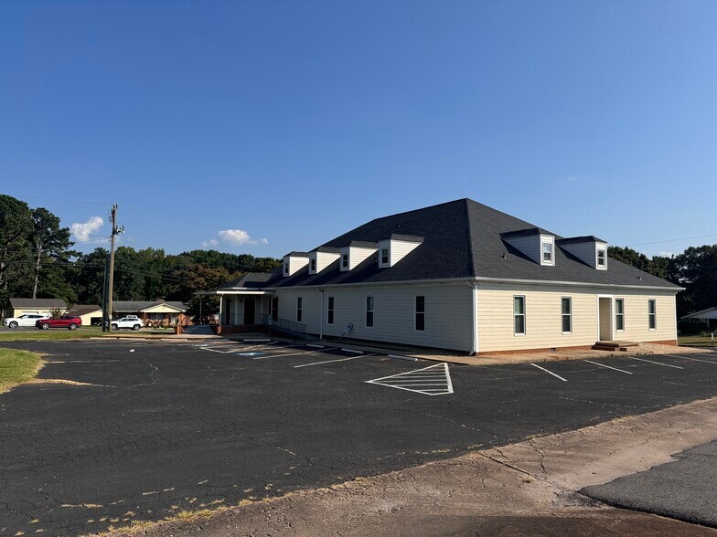 1198 Wyke Rd, Shelby, NC à vendre - Photo du bâtiment - Image 2 de 3