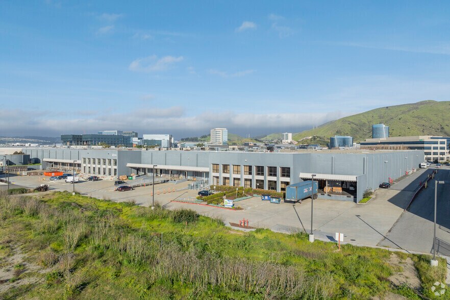 570-586 Eccles Ave, South San Francisco, CA for lease - Primary Photo - Image 1 of 15