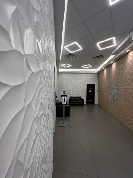 1212-1222 Avenue M, Brooklyn, NY à louer - Photo intérieure - Image 3 de 13