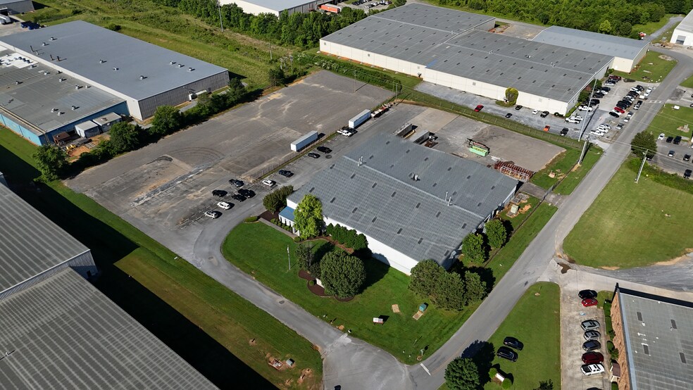 100 Rus Dr, Calhoun, GA à vendre - Aérien - Image 3 de 10