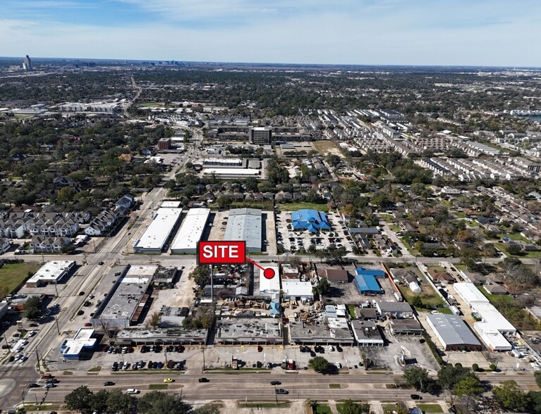 1826 Ojeman Rd, Houston, TX à vendre - Photo du bâtiment - Image 2 de 12