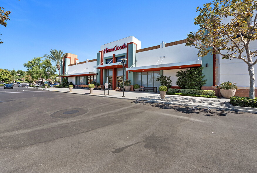 27426-27482 Antonio Pky, Ladera Ranch, CA for lease - Building Photo - Image 2 of 24