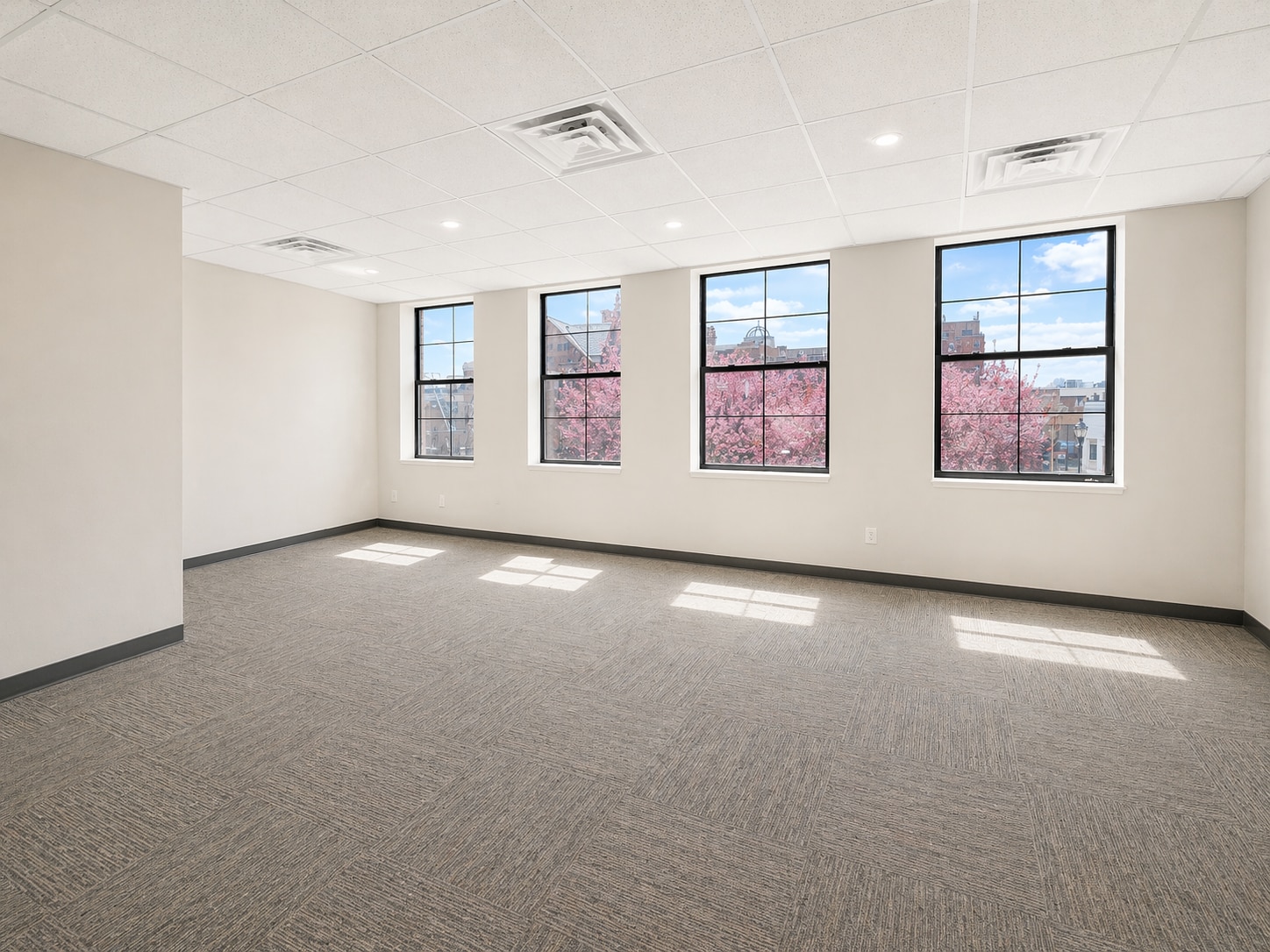 286-300 Main St, Hackensack, NJ à louer Photo intérieure- Image 1 de 3