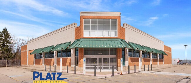 Plus de détails pour 2864 Mccartney Rd, Youngstown, OH - Commerce de détail à vendre