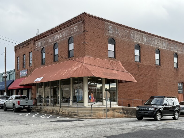 43 N Jackson St, Winder, GA for lease - Building Photo - Image 1 of 9