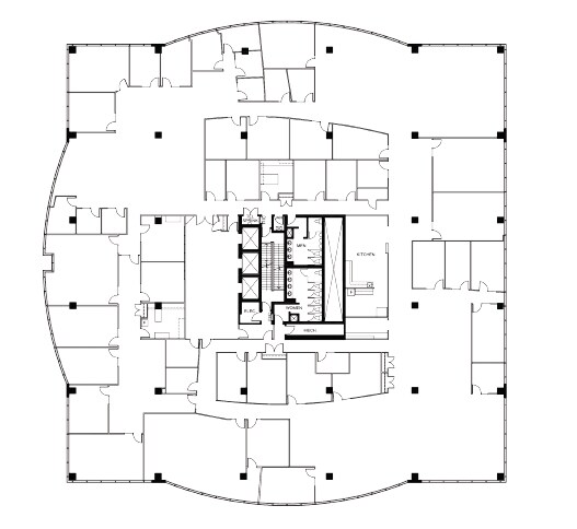 5560 Explorer Dr, Mississauga, ON for lease - Building Photo - Image 1 of 5