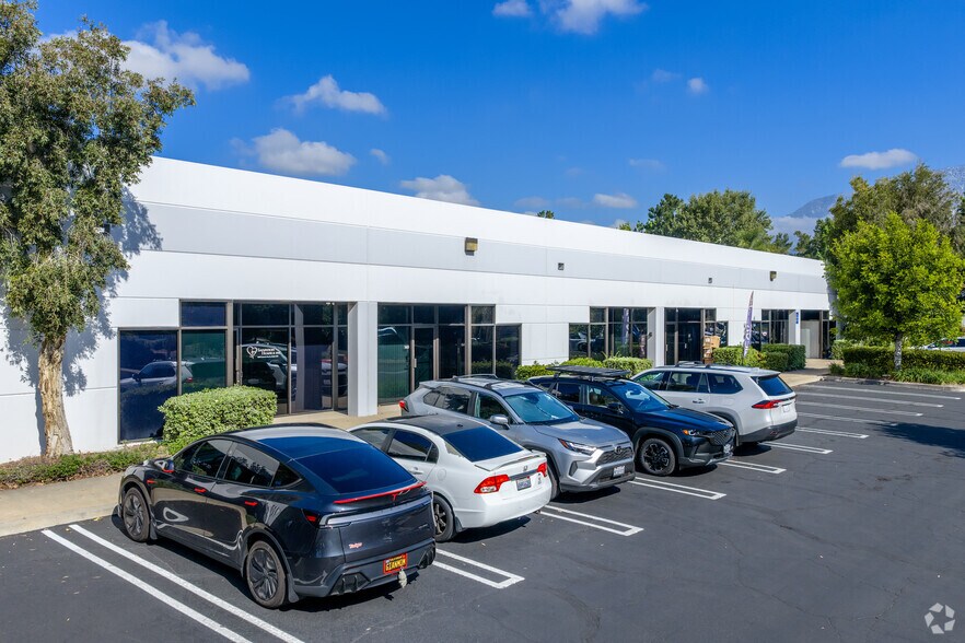 9057 Arrow Route, Rancho Cucamonga, CA for sale - Primary Photo - Image 1 of 6