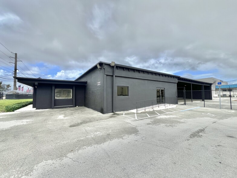 4301 NW 72nd Ave, Miami, FL for sale - Building Photo - Image 2 of 12