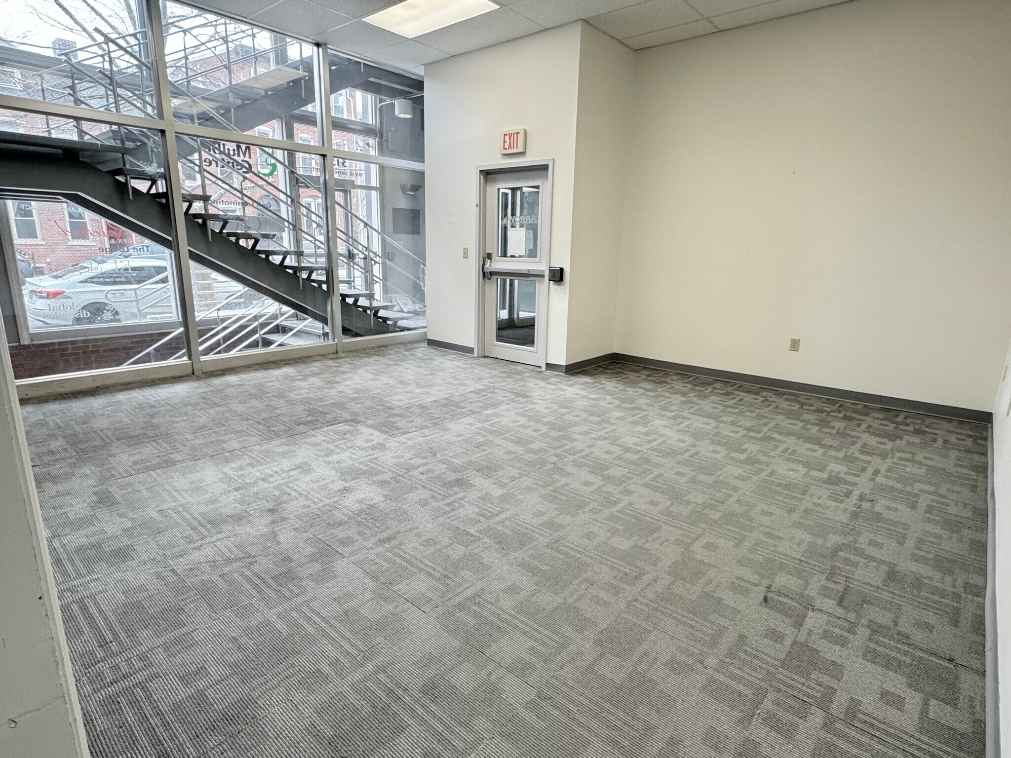 315 W James St, Lancaster, PA for lease Interior Photo- Image 1 of 15