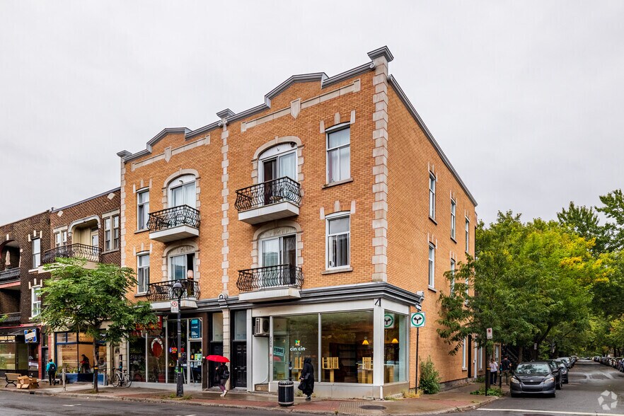 2250 Av Du Mont-Royal E, Montréal, QC for sale - Primary Photo - Image 1 of 1