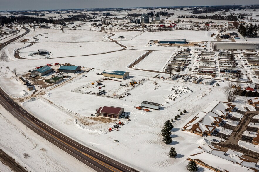 220 WI-27, Westby, WI à vendre - Photo du bâtiment - Image 3 de 19