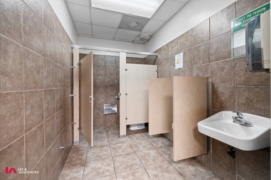 774 McFarland Pky, Alpharetta, GA à louer - Photo du bâtiment - Image 3 de 30