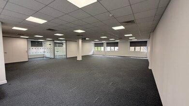 Primett Rd, Stevenage à louer Photo intérieure- Image 2 de 2