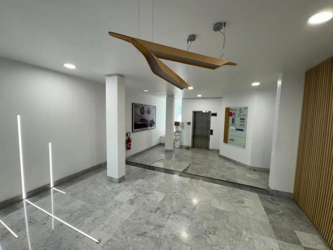 Office in Vélizy-Villacoublay for lease Lobby- Image 1 of 5