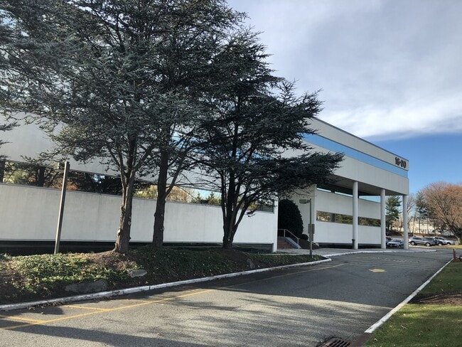 More details for 16-00 State Route 208, Fair Lawn, NJ - Office for Lease