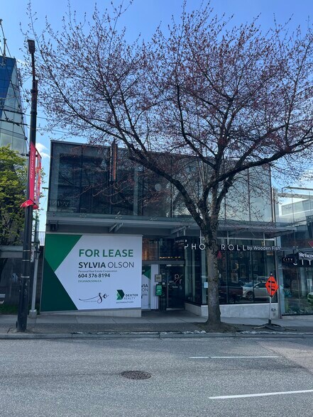 2323-2325 Cambie St, Vancouver, BC à louer - Photo du bâtiment - Image 1 de 10