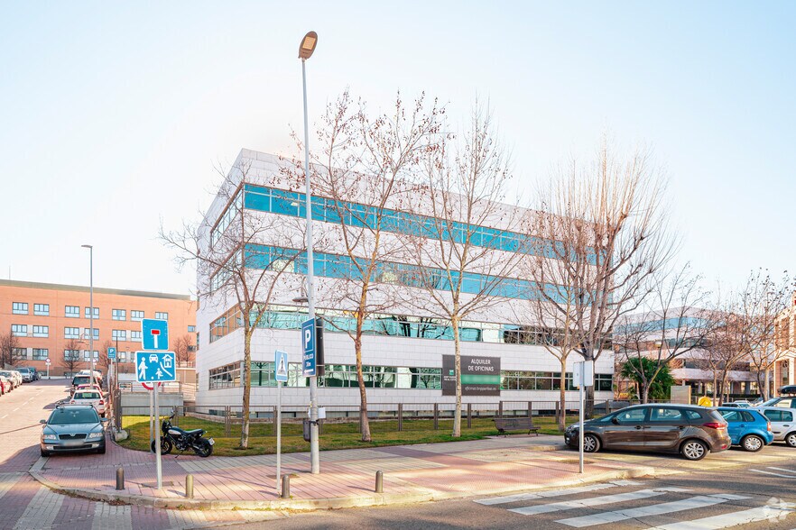 Spaces Alcobendas, Avenida Bruselas, 7, Alcobendas, Madrid à louer - Photo du bâtiment - Image 1 de 2