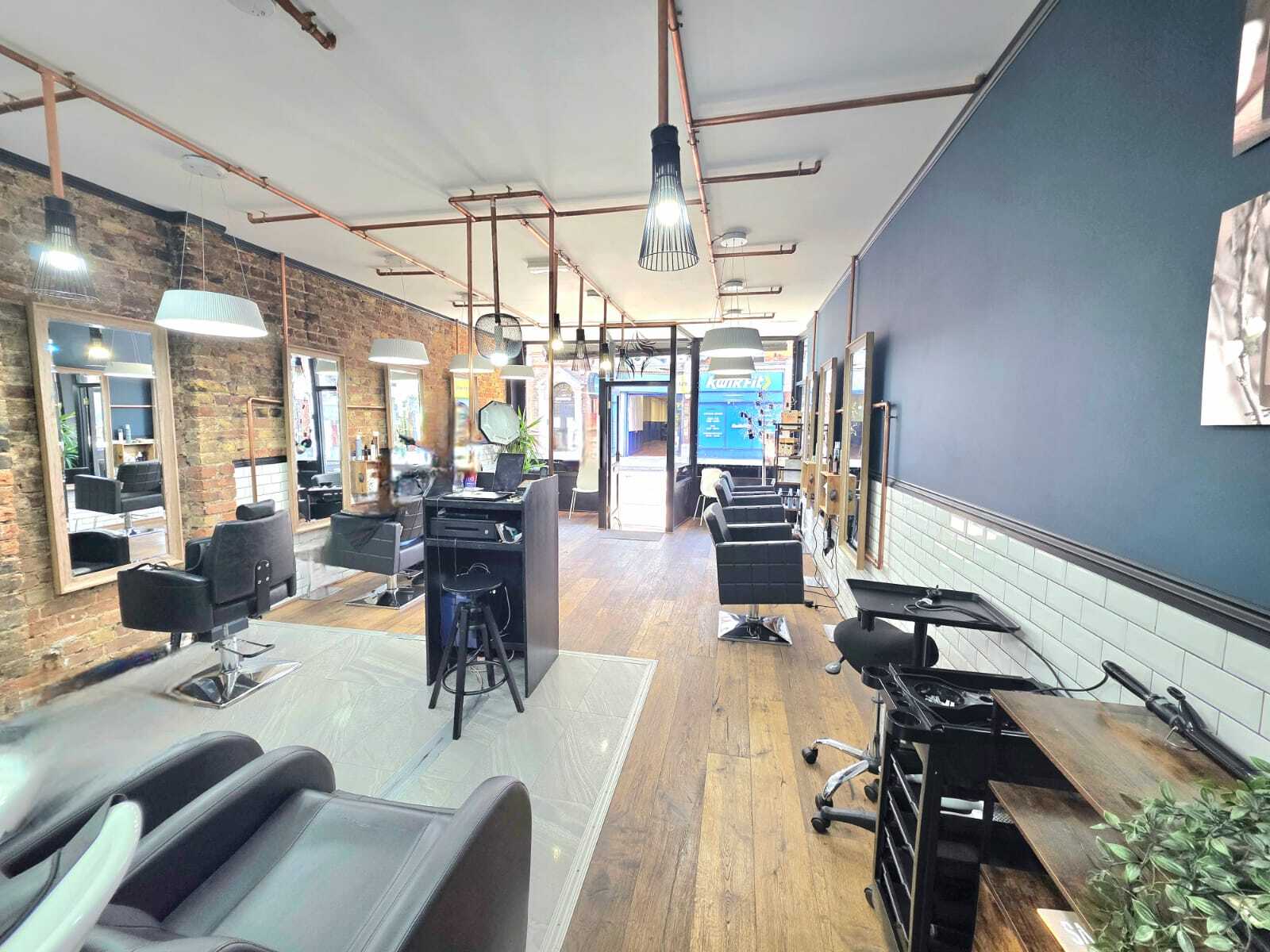 348-348B Richmond Rd, Twickenham à louer Photo intérieure- Image 1 de 11