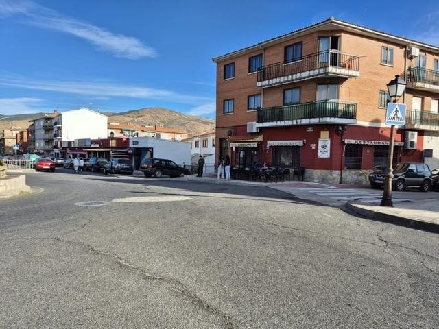 Paseo Recoletos, 37, El Tiemblo, Ávila à vendre Photo principale- Image 1 de 4