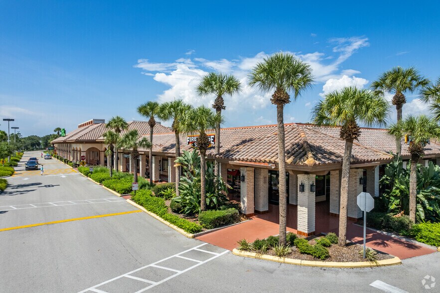 11140-11232 Tamiami Trl N, Naples, FL à louer - Photo du bâtiment - Image 2 de 11