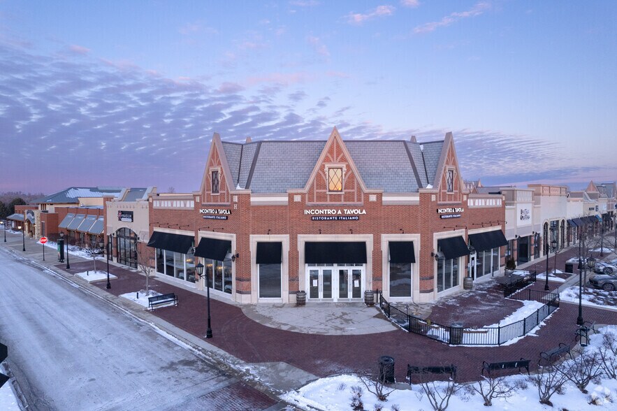 100 W Higgins Rd, South Barrington, IL for lease - Building Photo - Image 2 of 61