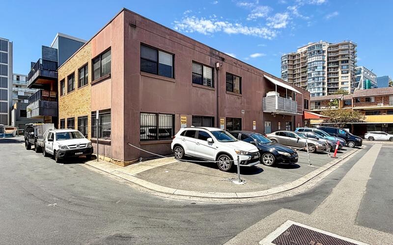 2 Palmer St, Parramatta à louer - Photo du bâtiment - Image 3 de 3