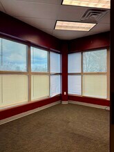 6701 Peters Creek Rd, Roanoke, VA à louer Photo intérieure- Image 2 de 12