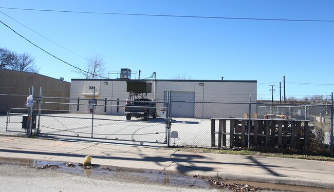More details for 324 Greenleaf St, Fort Worth, TX - Industrial for Lease