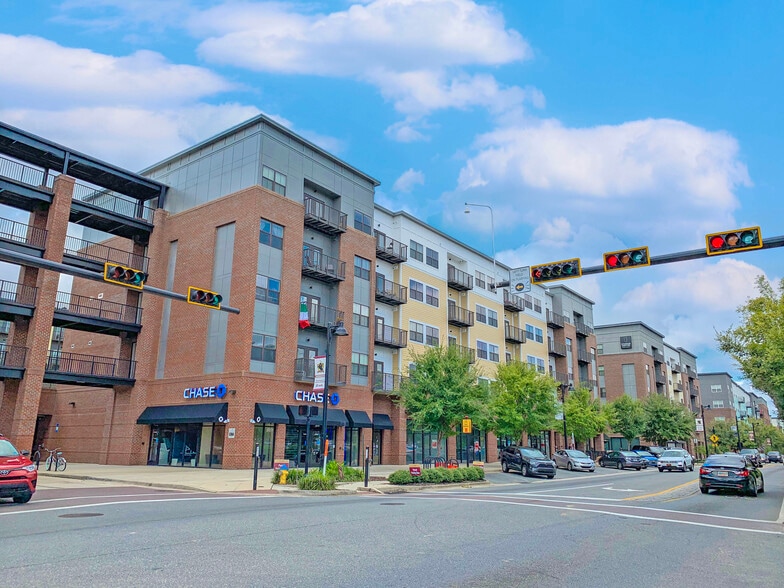 799 W Gaines St, Tallahassee, FL à louer - Photo du bâtiment - Image 2 de 3