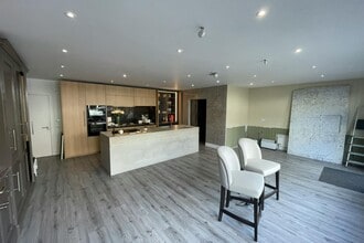 53a Cinque Ports St, Rye for lease Interior Photo- Image 1 of 3