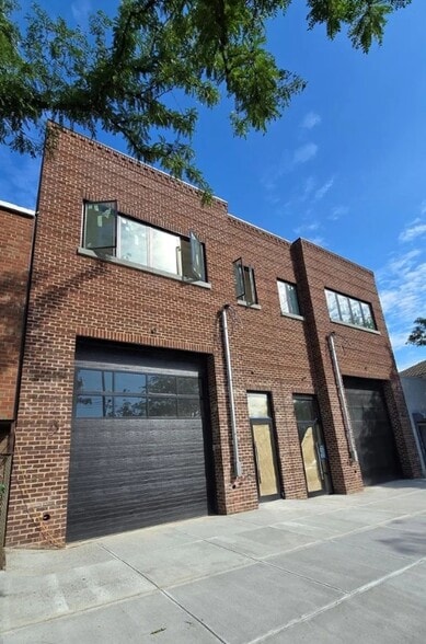 1826-1828 Steinway St, Astoria, NY à vendre - Photo du bâtiment - Image 2 de 3