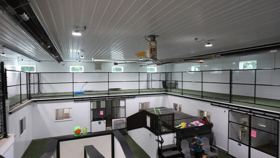 35 N 300 W, Winchester, IN for sale - Commercial Listing Video - Image 1 of 1