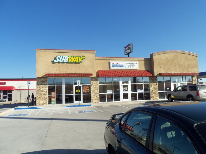 412 Eagleridge Blvd, Pueblo, CO for lease - Primary Photo - Image 1 of 17
