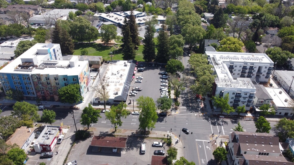 1601-1611 F St, Sacramento, CA for sale - Aerial - Image 2 of 12
