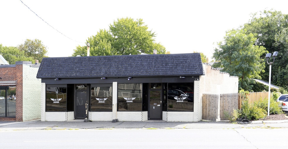 685 Kings Hwy E, Fairfield, CT for sale - Building Photo - Image 2 of 5