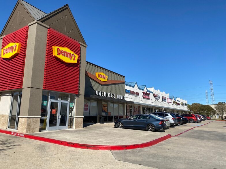 212 Fm-518, Kemah, TX à louer - Photo du bâtiment - Image 1 de 3