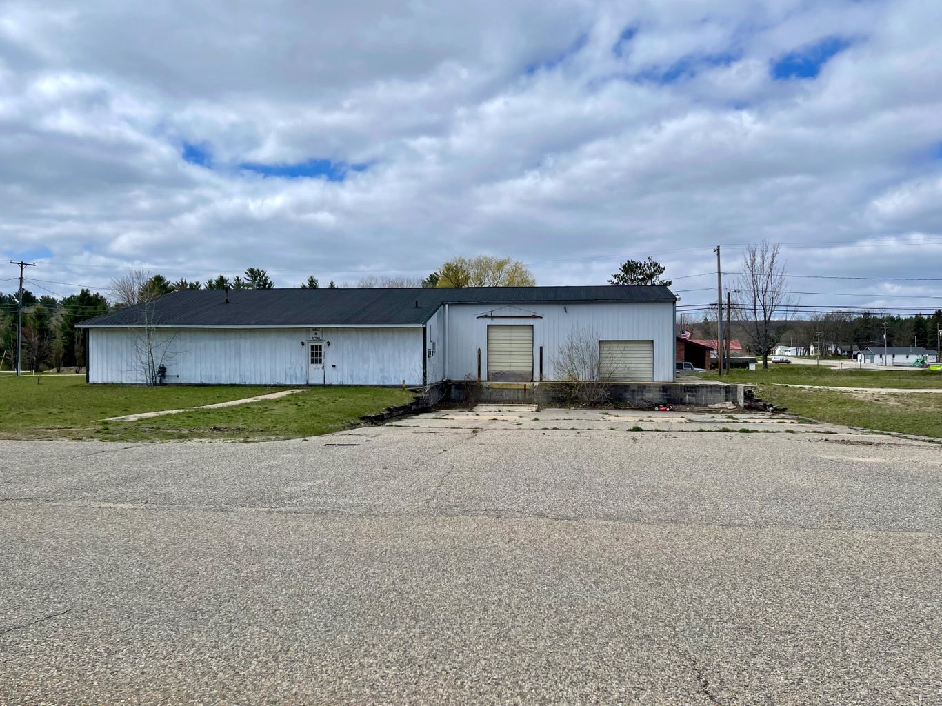 6467 Manistee St, Frederic, MI for sale Building Photo- Image 1 of 1