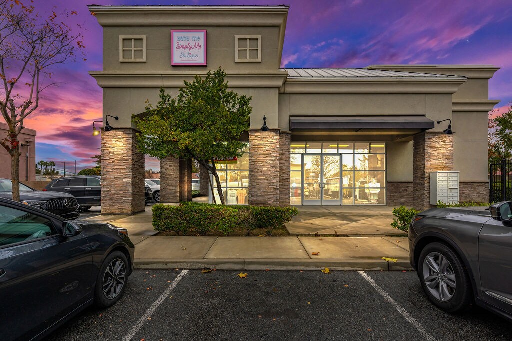 3995 Calloway Dr, Bakersfield, CA à vendre Photo du bâtiment- Image 1 de 1