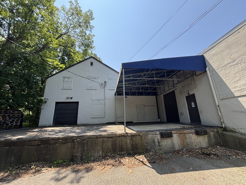 41 Woodbine St, Bergenfield, NJ for sale - Building Photo - Image 3 of 8