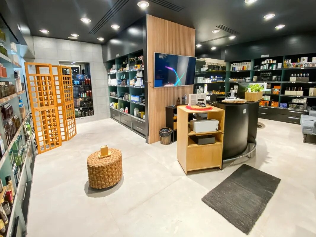 Rue De Tournon, Paris for lease Building Photo- Image 1 of 7
