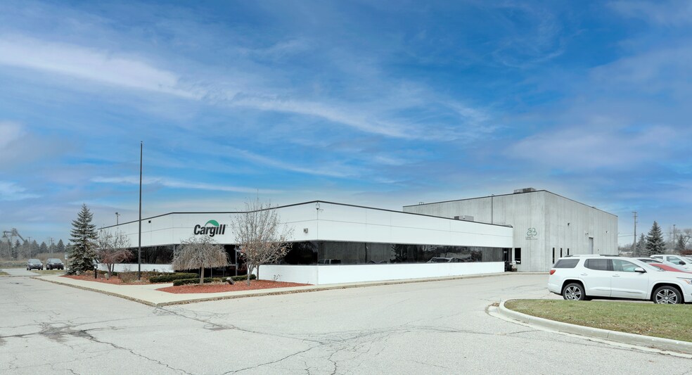 31029 Comcast Dr, New Haven, MI à louer - Photo du bâtiment - Image 1 de 1