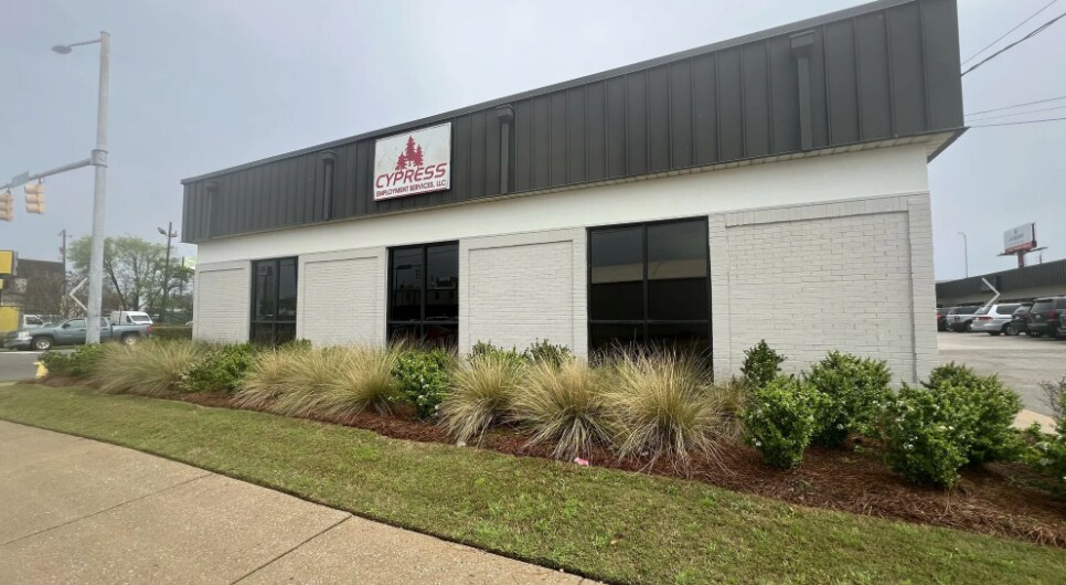 2503-2520 5th Ave S, Birmingham, AL à louer - Photo du bâtiment - Image 2 de 3