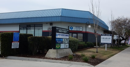 1901-1919 E Main St, Visalia, CA for lease Interior Photo- Image 1 of 1