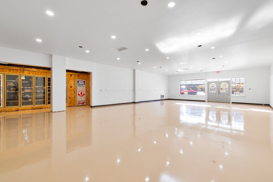 12300 W Hwy 44, Rapid City, SD à vendre - Photo du bâtiment - Image 3 de 5