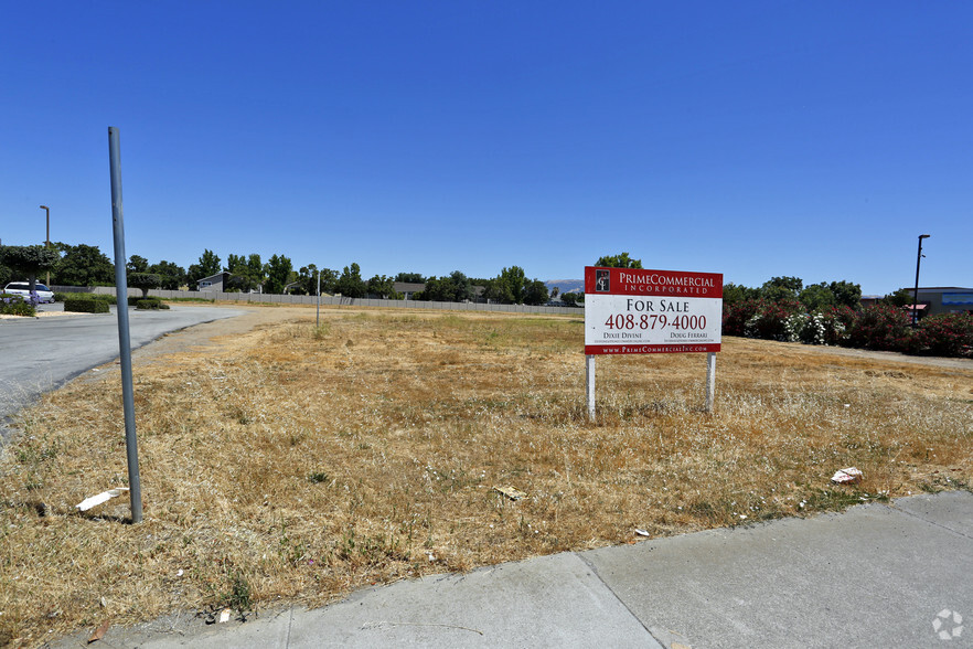 985 1st St, Gilroy, CA for sale - Building Photo - Image 1 of 1