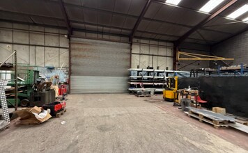 Gorton Cres, Manchester for lease Interior Photo- Image 2 of 3