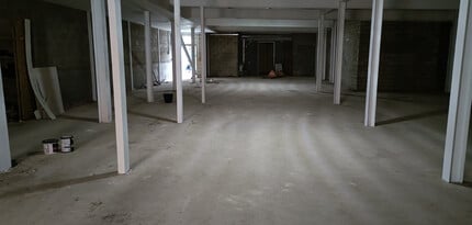 Little King St, East Grinstead for lease Construction Photo- Image 2 of 4