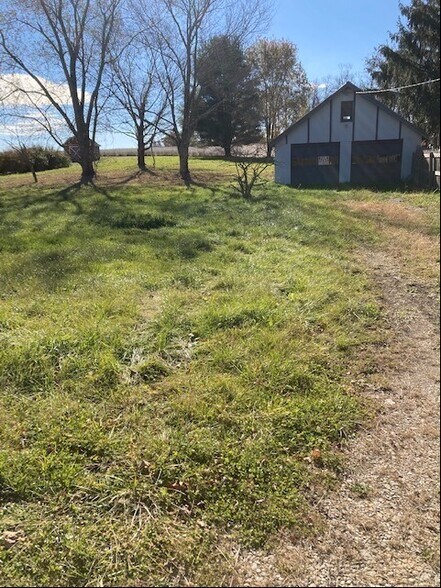 3912 State Route 31, Donegal, PA à louer - Photo du bâtiment - Image 2 de 4