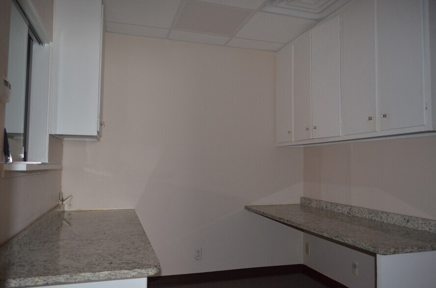 13 N Lee St, Forsyth, GA à louer - Photo du bâtiment - Image 2 de 24