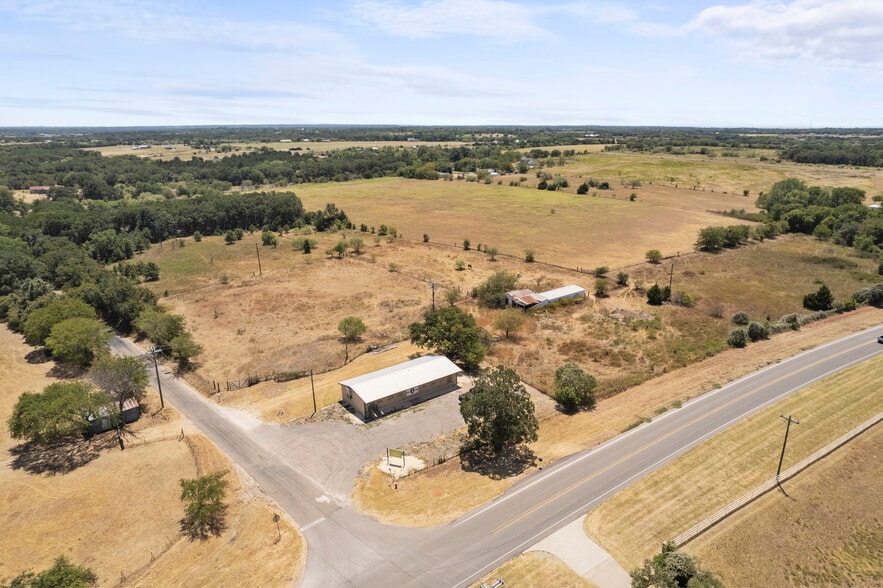 1800 County Road 415, Cleburne, TX for sale - Building Photo - Image 2 of 17